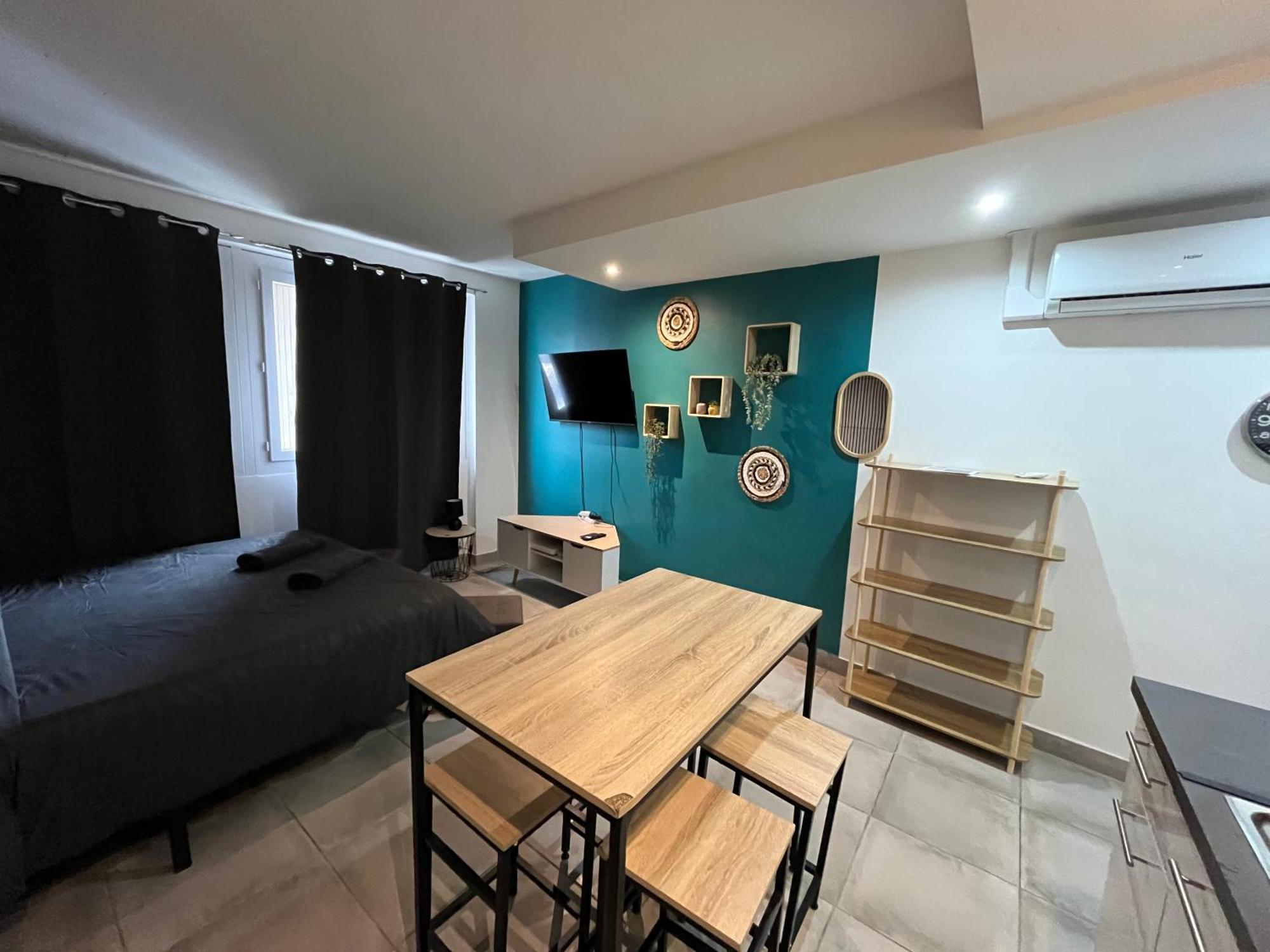 Studio Confortable Avec Balcon Villeneuve-sur-Lot Luaran gambar